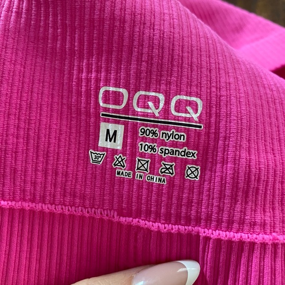 OQQ Dress Size Medium Pink Ribbed Fitted Sexy Square Neck Sleeveless Bodycon - Picture 3 of 7